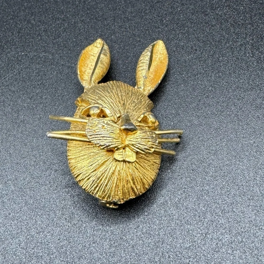 Vintage BSK Gold-Toned Rabbit Easter Bunny Pin Brooch